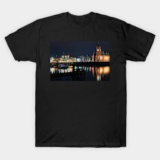 Pierhead in December T-Shirt